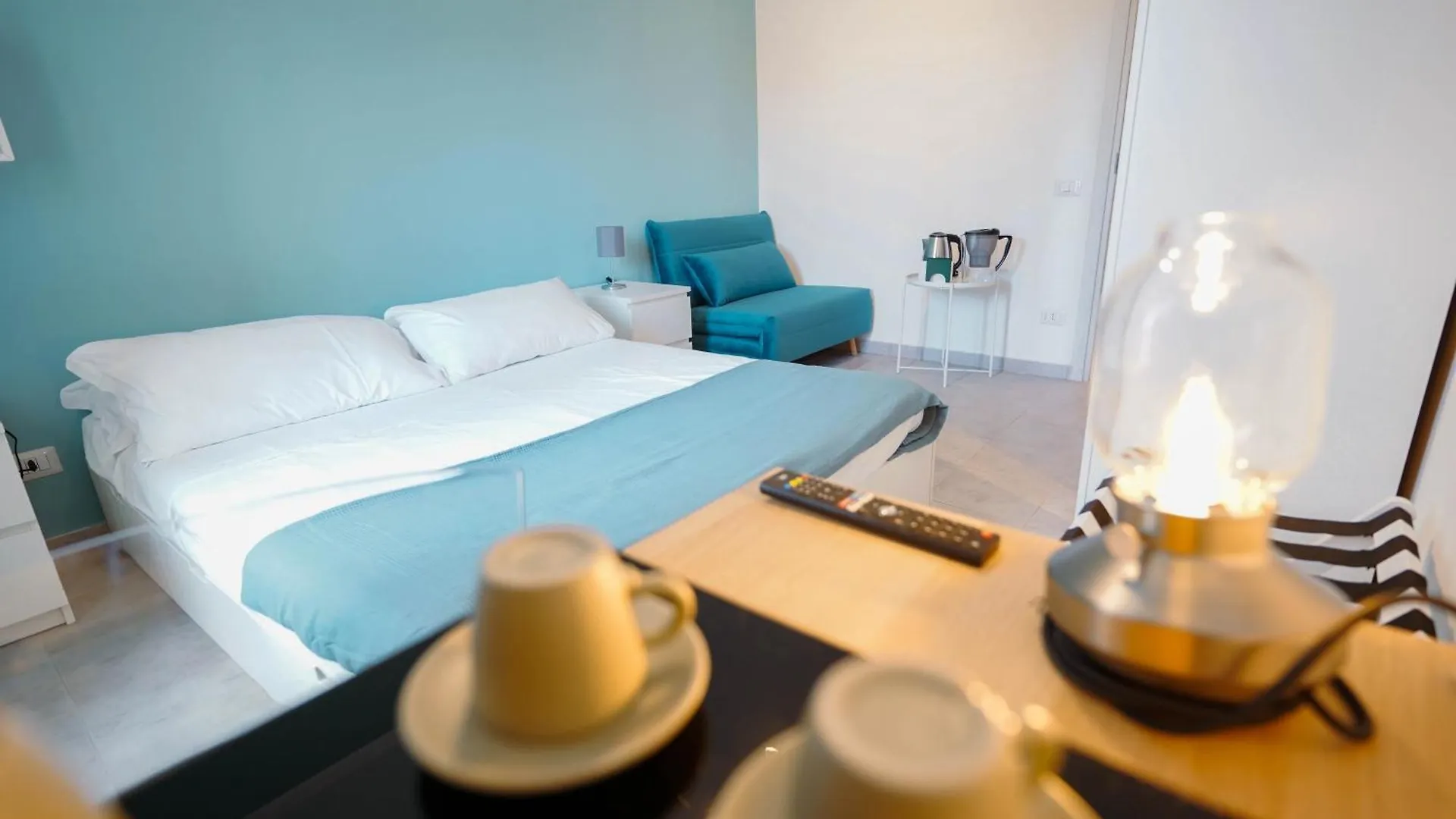 Salotto Tiburtino Bed & Breakfast Rome Italy